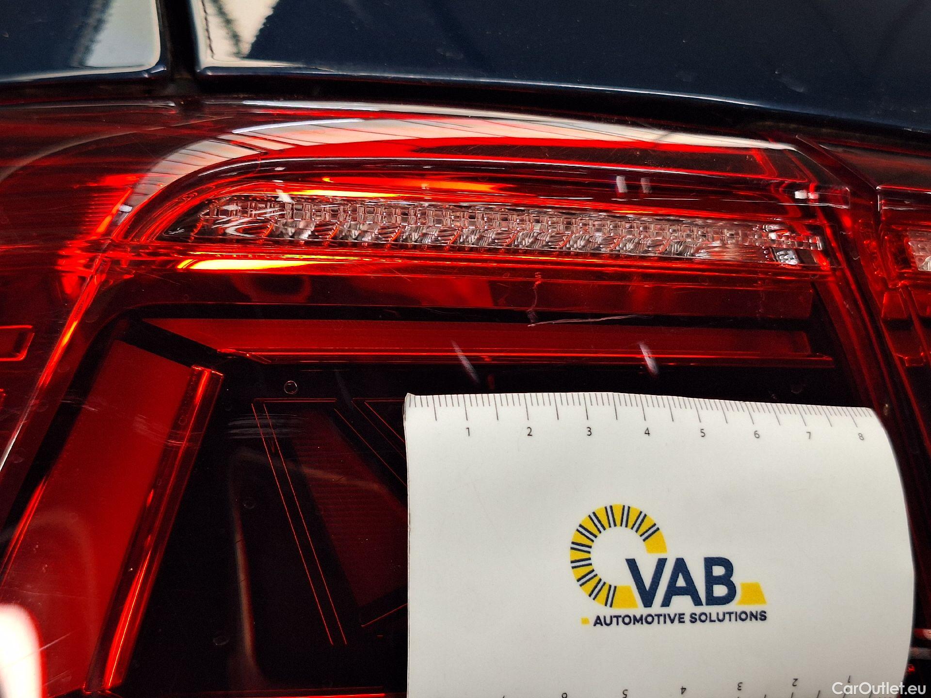  Volkswagen  Passat VW,  V FL'19 PHEV, Pass.Var.TSI GTE Bus.DSG #19