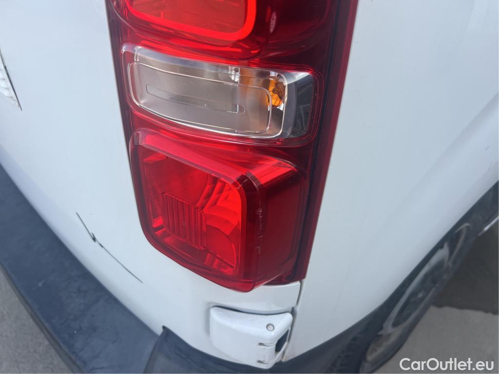  Peugeot  Expert PEUGEOT  / 2016 / 4P / furgón Furgón Premium 2.0 BlueHDi 120 Standard #5