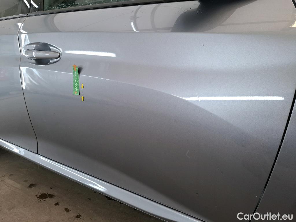 Peugeot  208  Allure Pack 1.2 PureTech 100CV BVM6 E6d #6