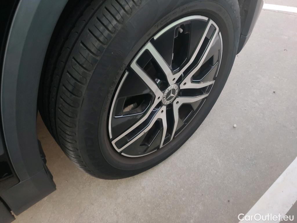  Mercedes  GLA MERCEDES-BENZ  / 2020 / 5P / todoterreno  250 e #12