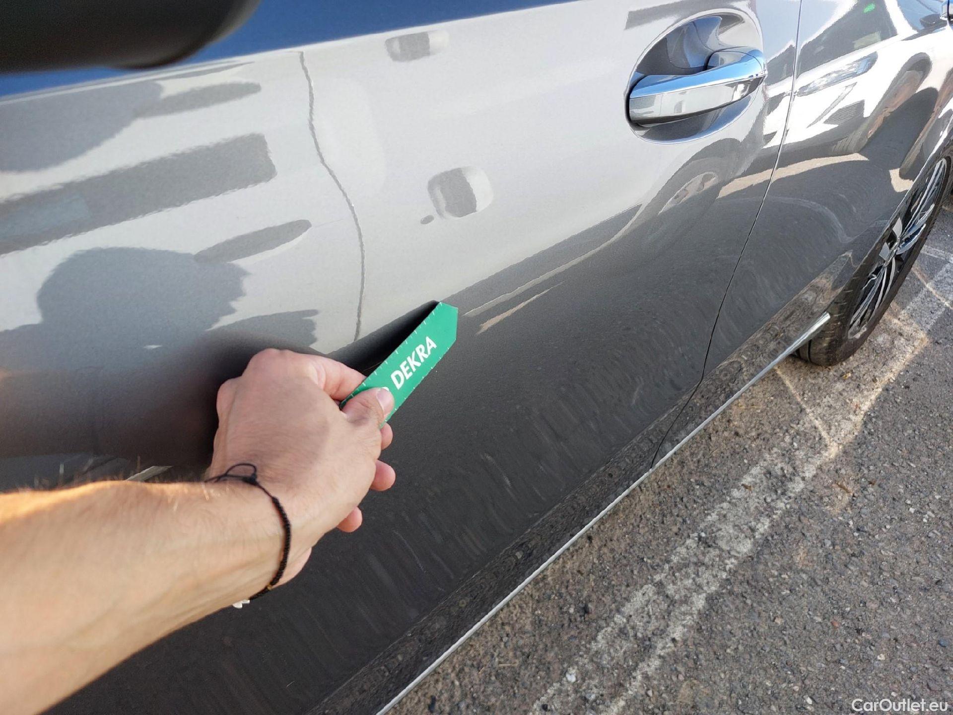  Mercedes  A-Klasse MERCEDES-BENZ Clase A / 2018 / 4P / sedán Sedán A 200 d #11