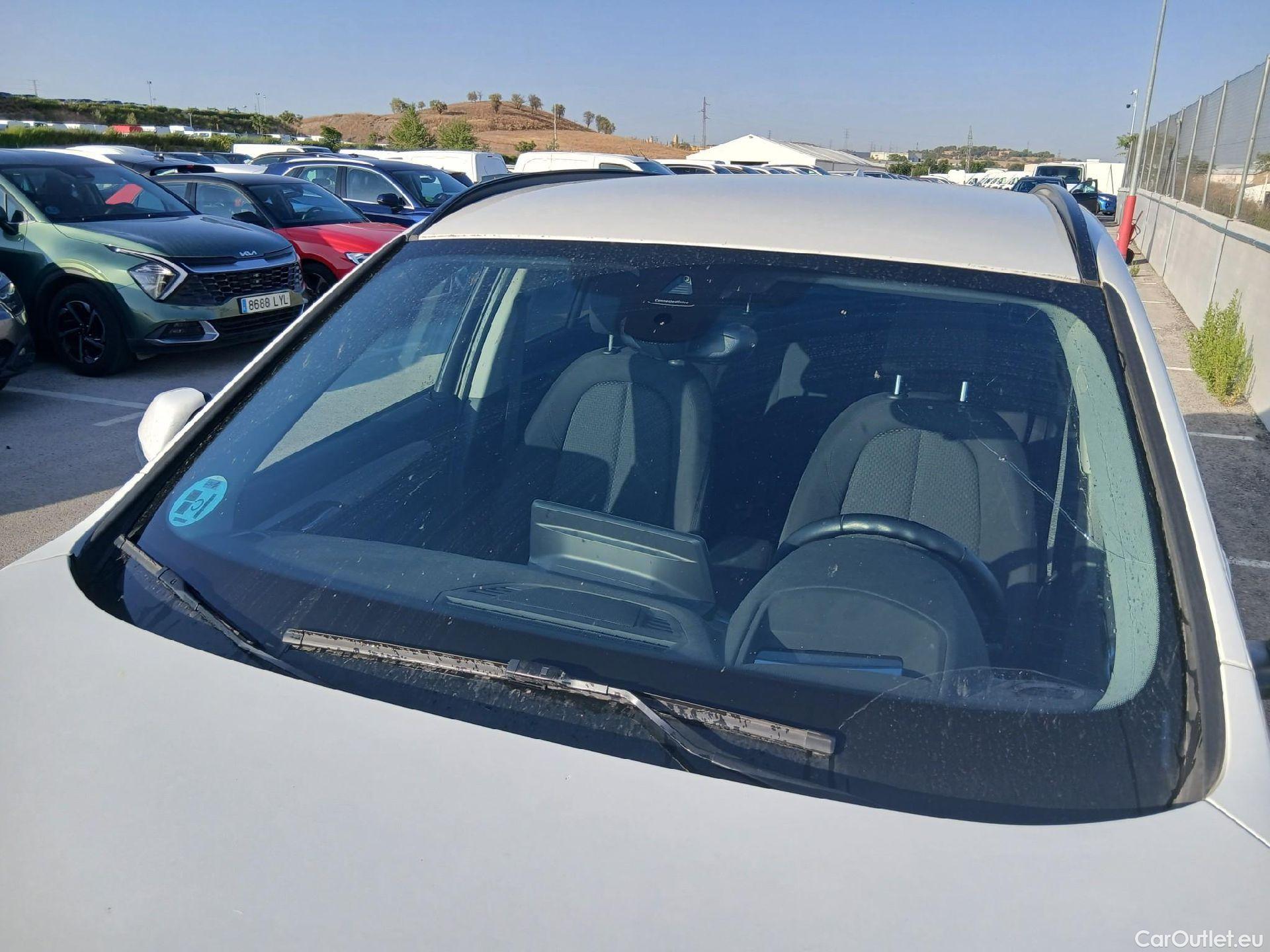  Bmw  X1 BMW  / 2019 / 5P / todoterreno sDrive18dA Corporate #1