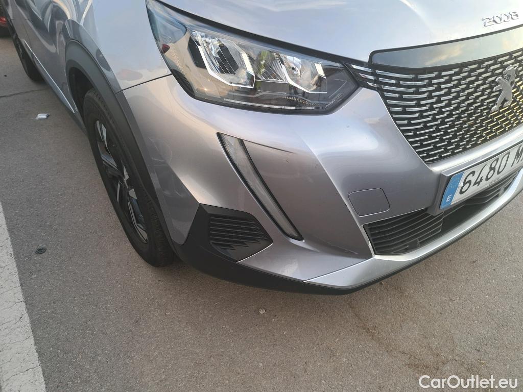  Peugeot  2008 PEUGEOT  / 2019 / 5P / todoterreno Allure BlueHDI 130 S&S EAT8 (Partners) #19
