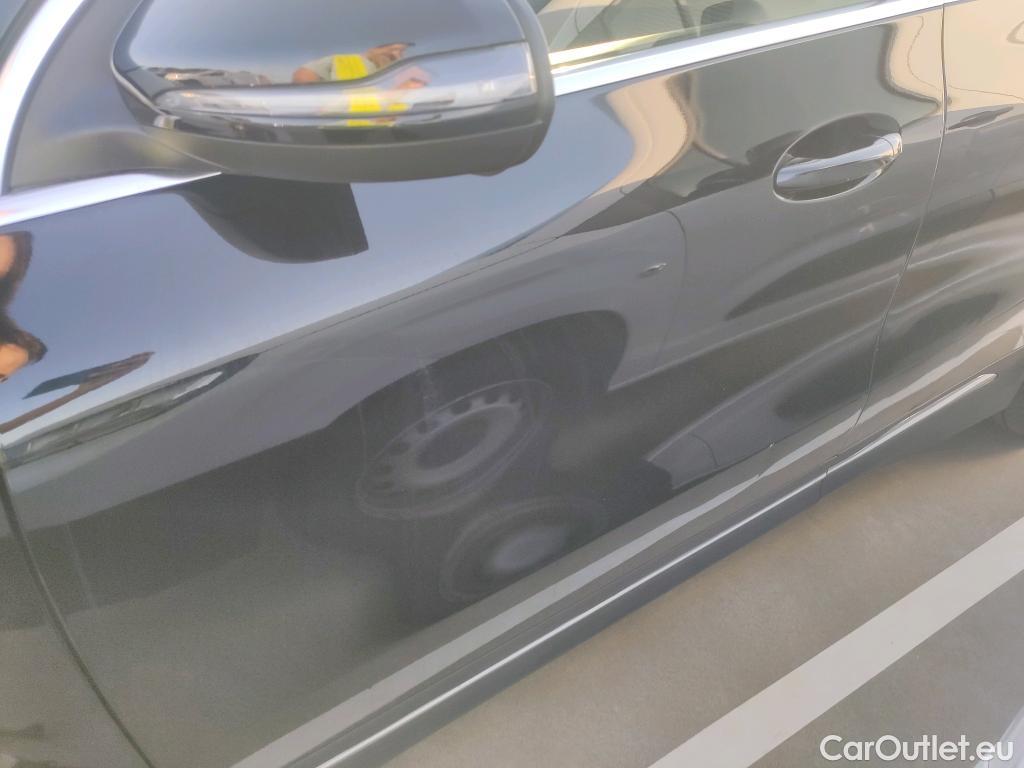  Mercedes  GLA MERCEDES-BENZ  / 2020 / 5P / todoterreno  250 e #3