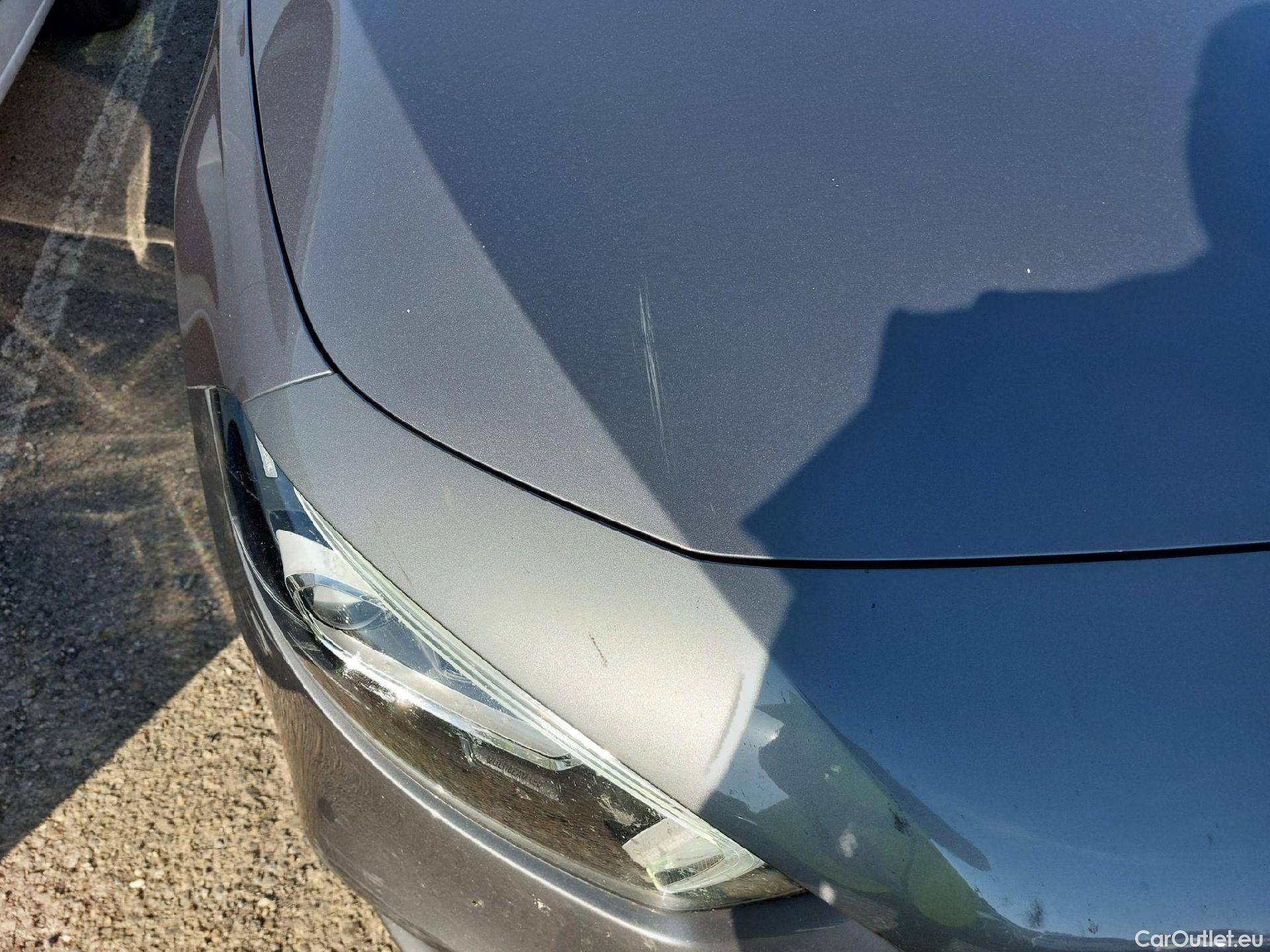  Mercedes  A-Klasse MERCEDES-BENZ Clase A / 2018 / 4P / sedán Sedán A 200 d #6