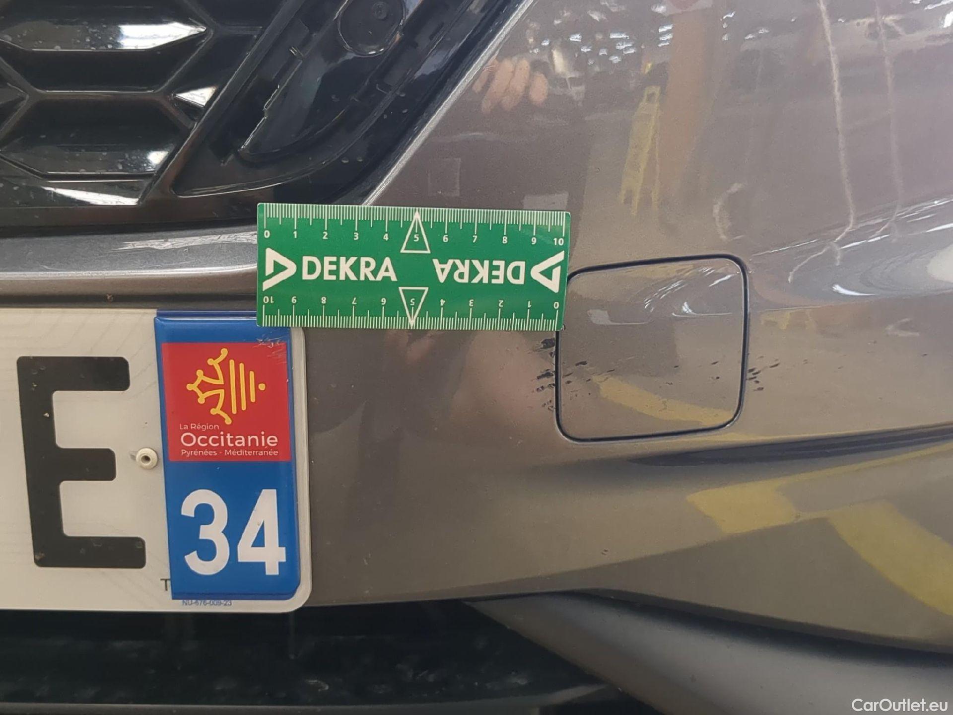  Nissan  Juke NISSAN  / 2019 / 5P / Crossover Hybrid 143 Business+ #4