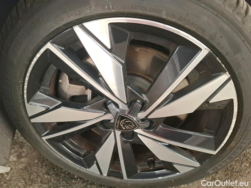  Peugeot  308 PEUGEOT  / 2021 / 5P / Berline PHEV 180 E-EAT8 ACTIVE PACK #8