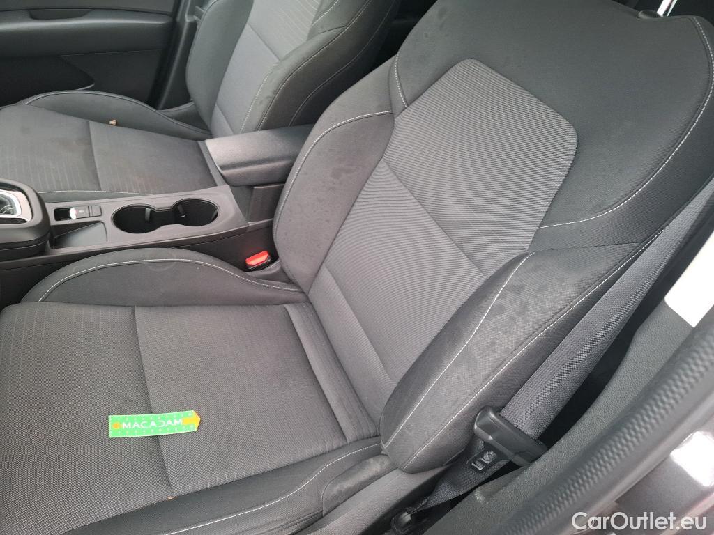  Renault  Arkana RENAULT  / 2021 / 5P / SUV Business TCe 140 EDC #31