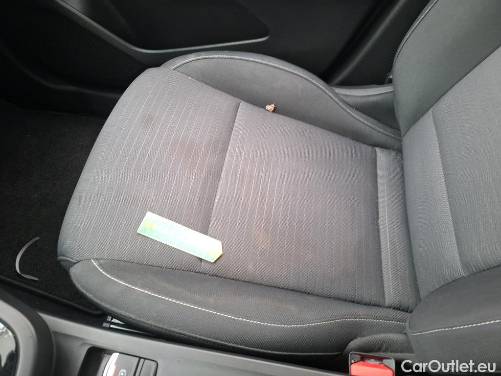  Renault  Arkana RENAULT  / 2021 / 5P / SUV Business TCe 140 EDC #27
