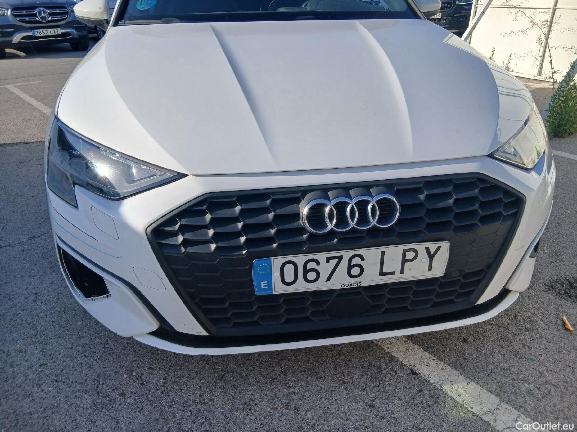  Audi  A3 AUDI  / 2020 / 5P / berlina con portón Sportback 30 TFSI 81kW (110CV) S tronic #5
