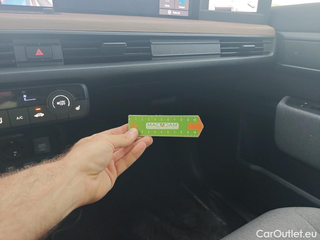  Honda  E HONDA Honda  / 2019 / 5P / brlina con portón Advanc Llantas 17
