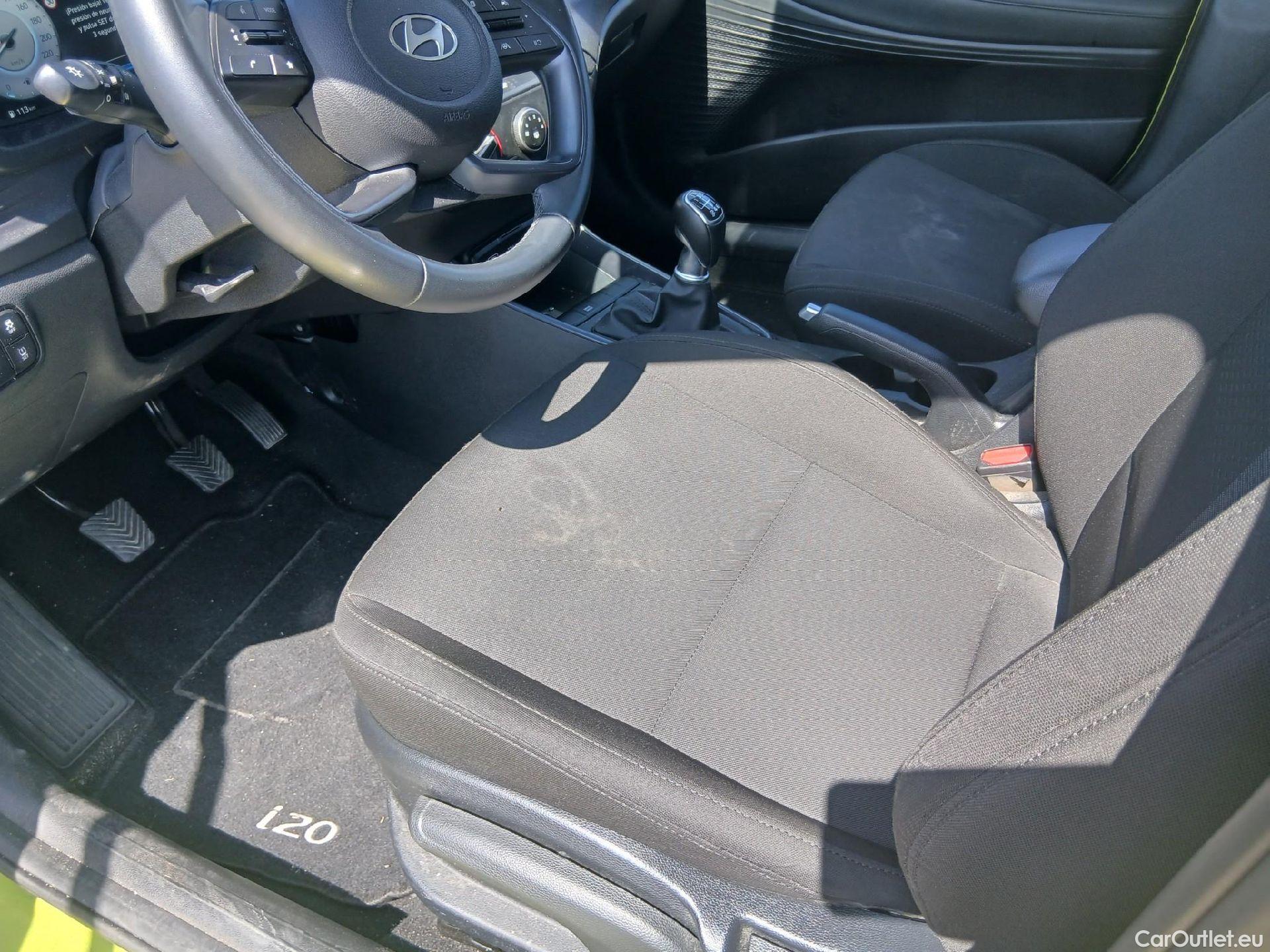 Hyundai  i20 HYUNDAI  / 2023 / 5P / berlina con portón 1.0 TGDI 74kW (100CV) Klass #23