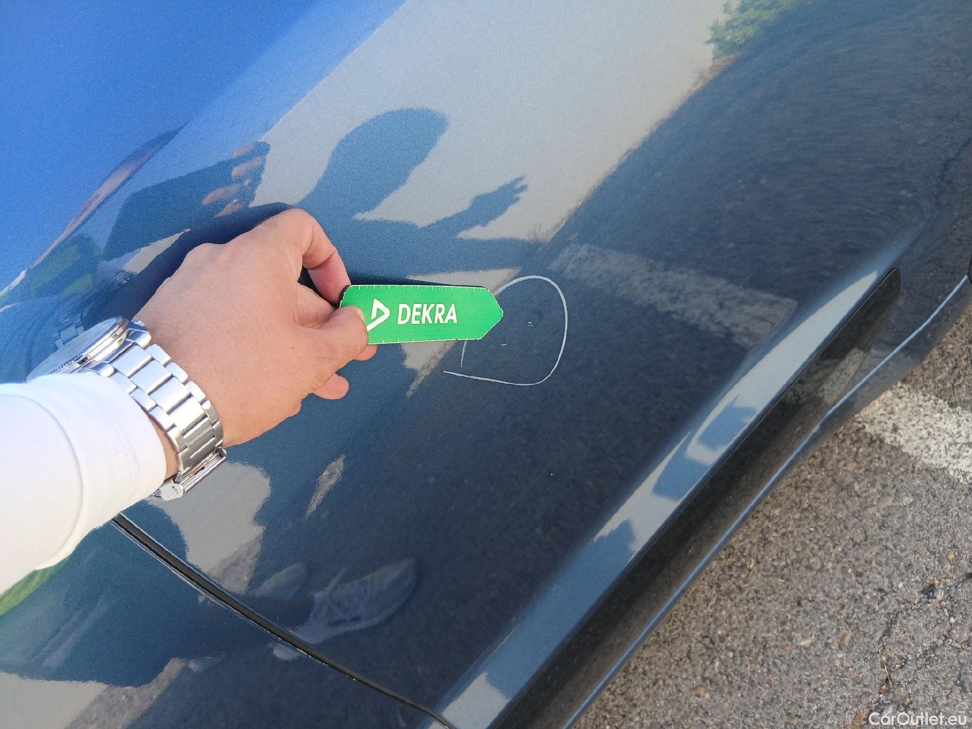  KIA  Niro  Plug-in Hybrid Emotion 1.6 AT6 E6d #20