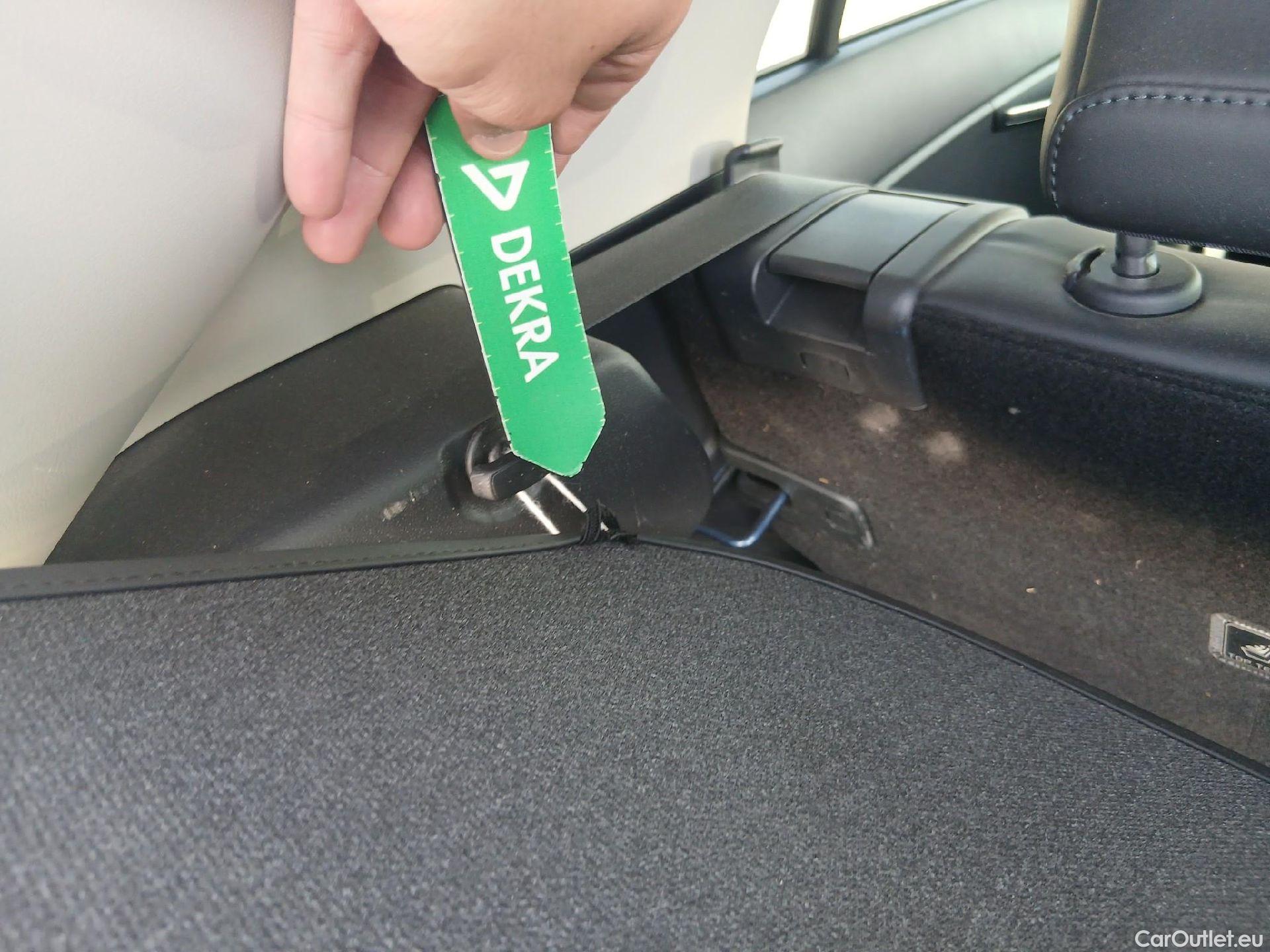  KIA  Niro  Plug-in Hybrid Emotion 1.6 AT6 E6d #4