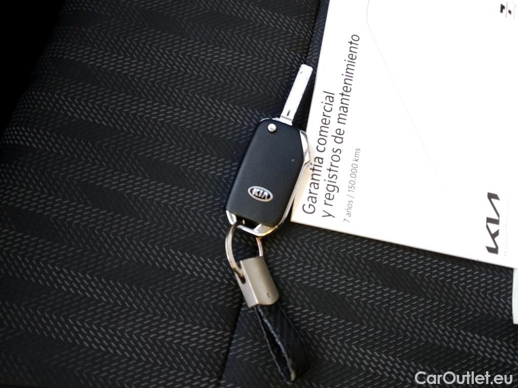  KIA  Sportage KIA  / 2018 / 5P / todoterreno 1.6 MHEV Business DCT 100kW (136CV) 4X2 #3