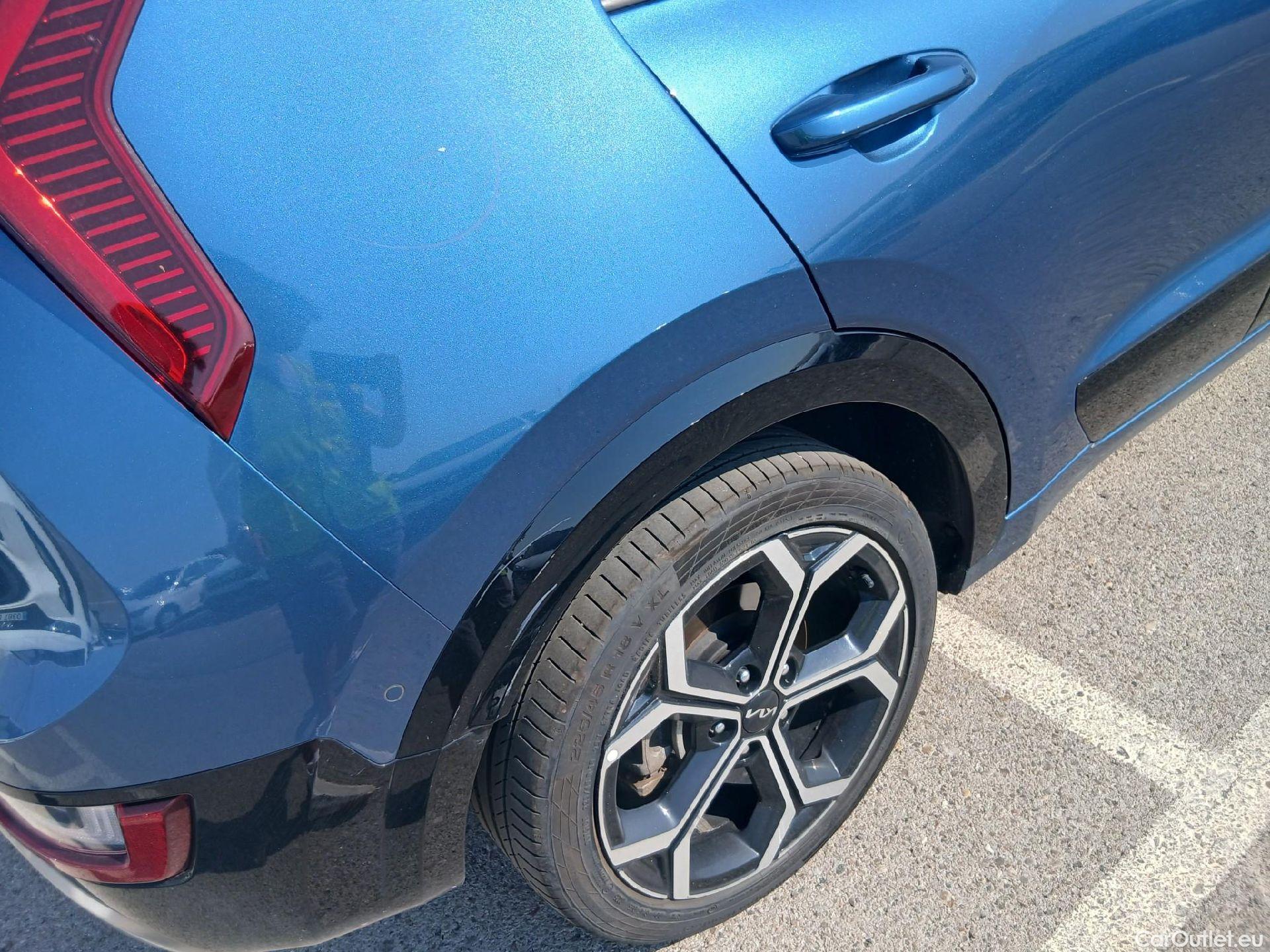  KIA  Niro  Plug-in Hybrid Emotion 1.6 AT6 E6d #29