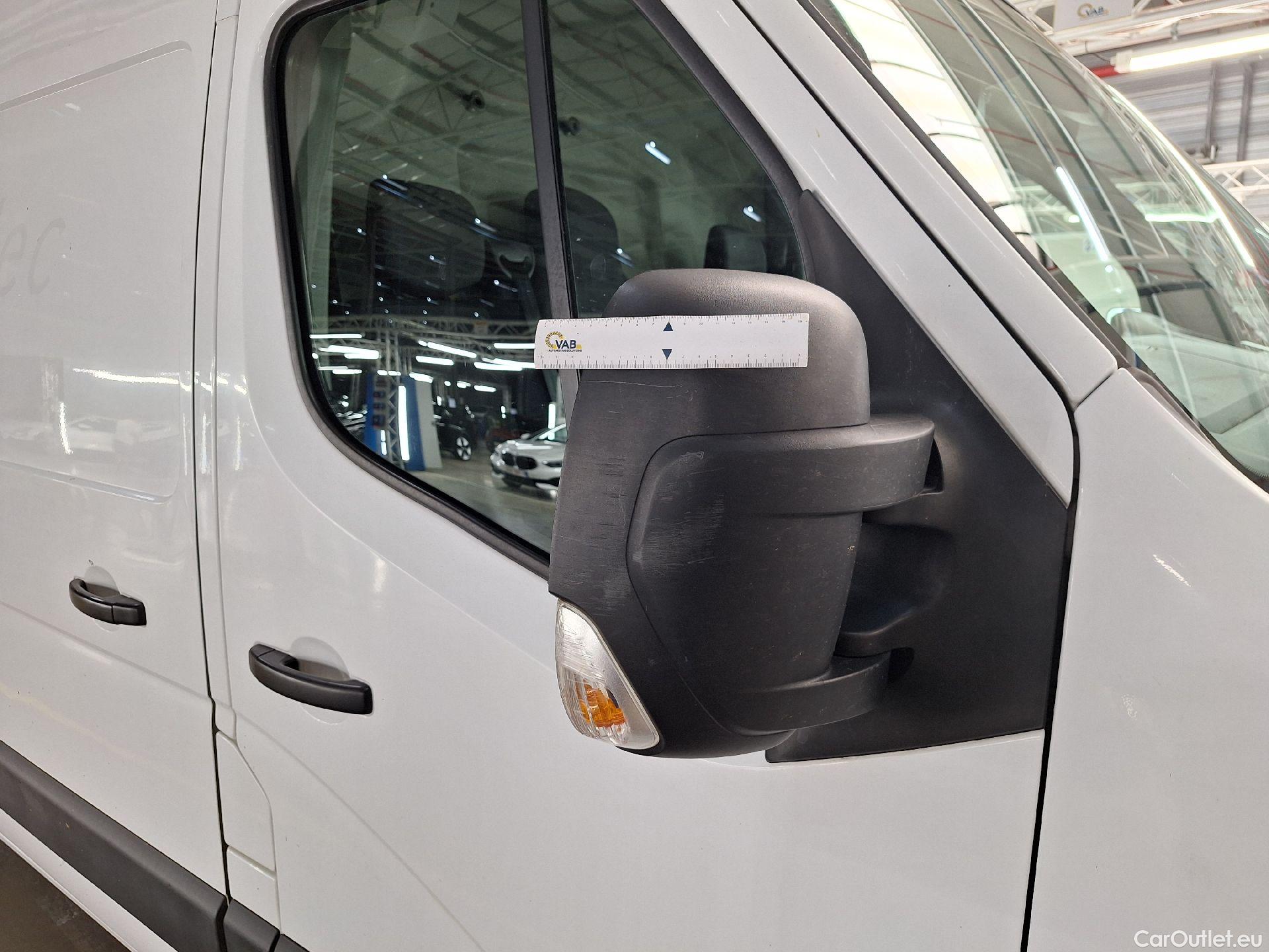  Renault  Master Renault, _ '19, Mast.L2H2 35dCi 150 G.Conf. #32