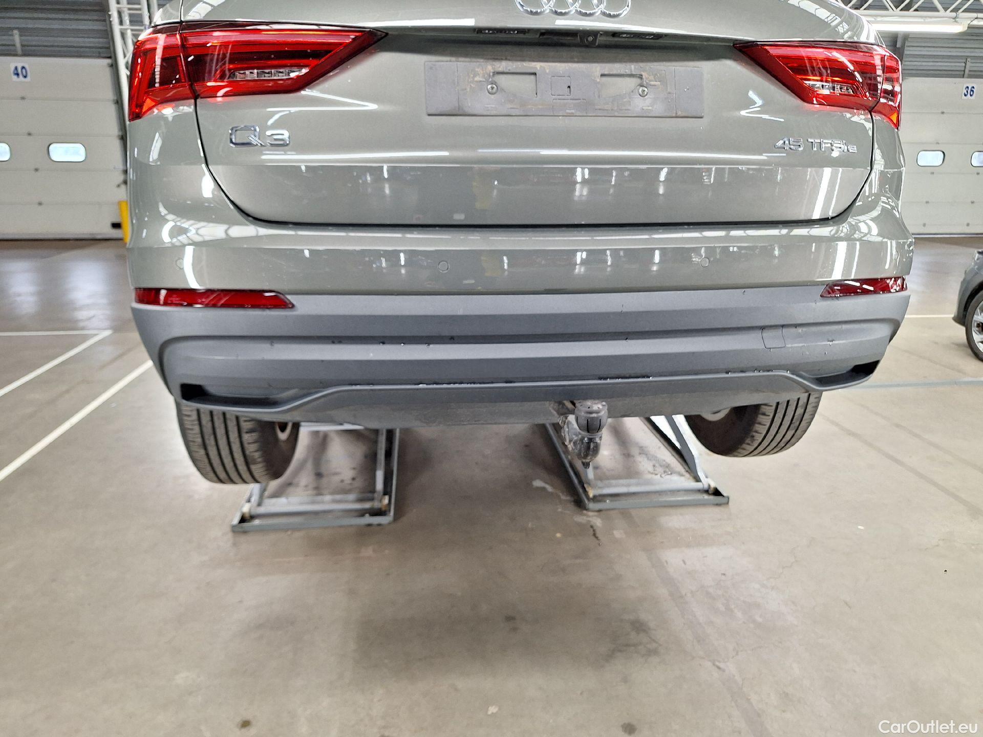  Audi  Q3 Audi,  '18 PHEV, Audi  45 TFSI e S tronic 5d #13