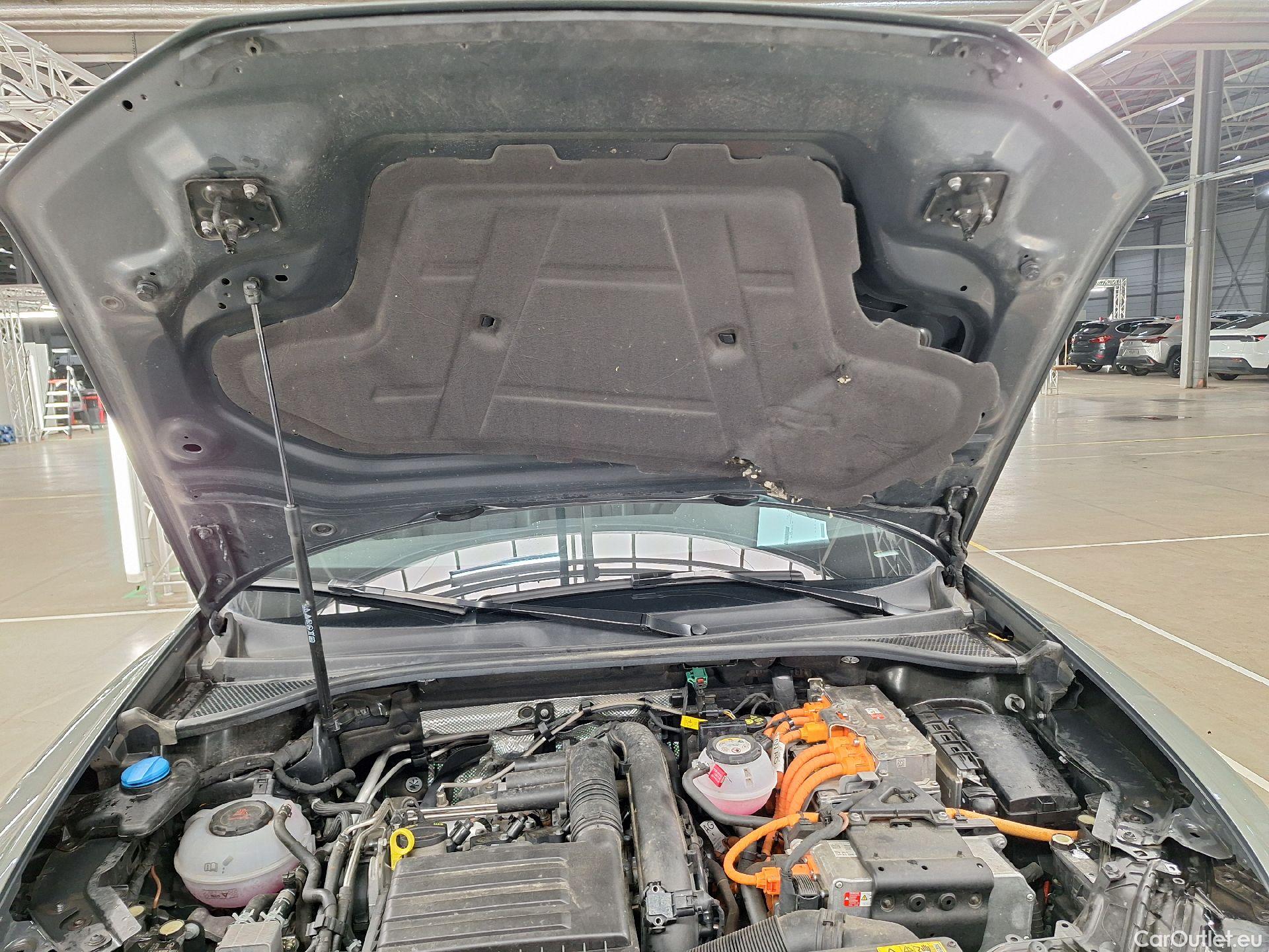 Audi  Q3 Audi,  '18 PHEV, Audi  45 TFSI e S tronic 5d #23