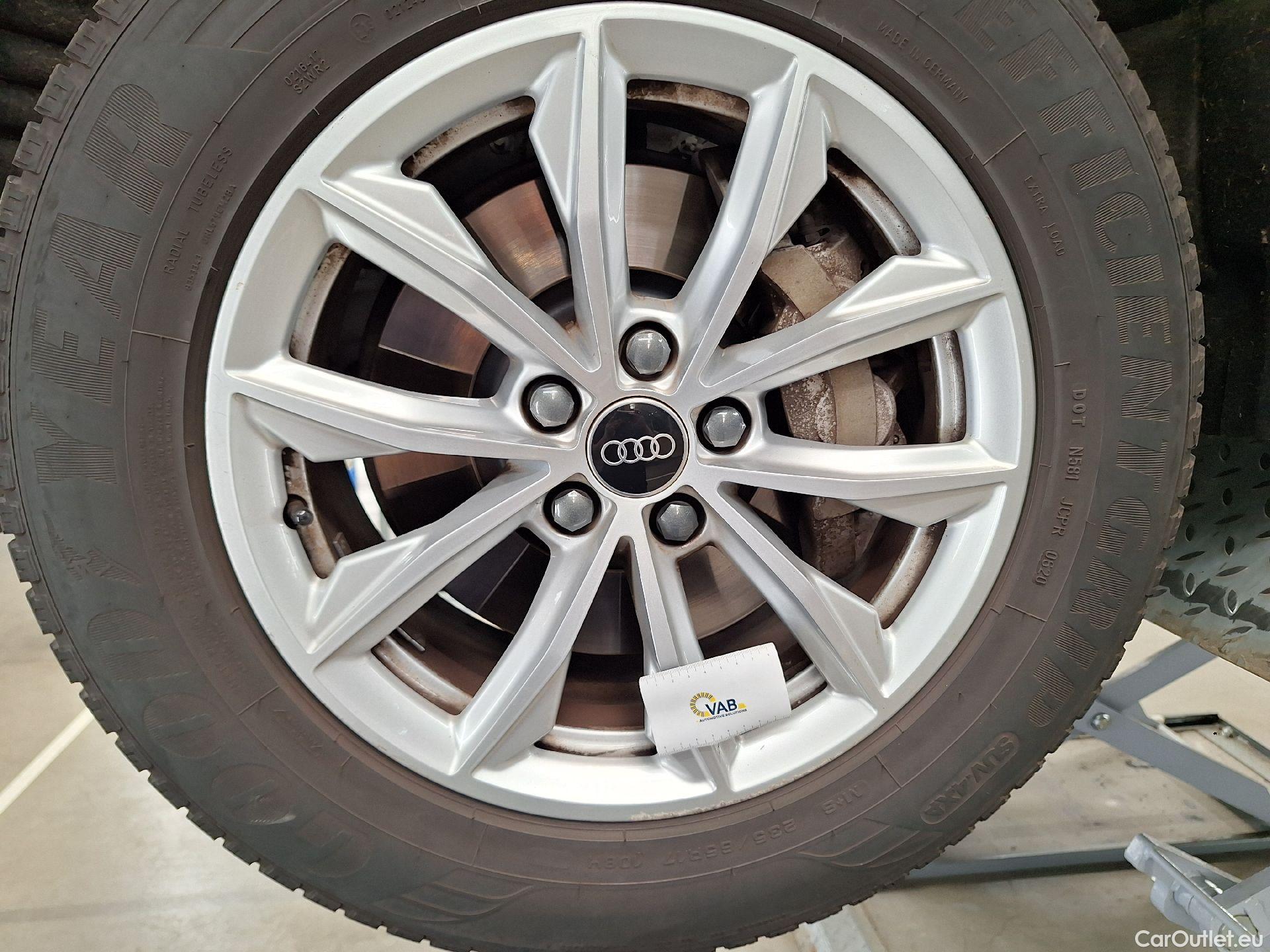  Audi  Q5 Audi,  FL'20,  30 TDi 100kW B.E.Attra.Str. #29