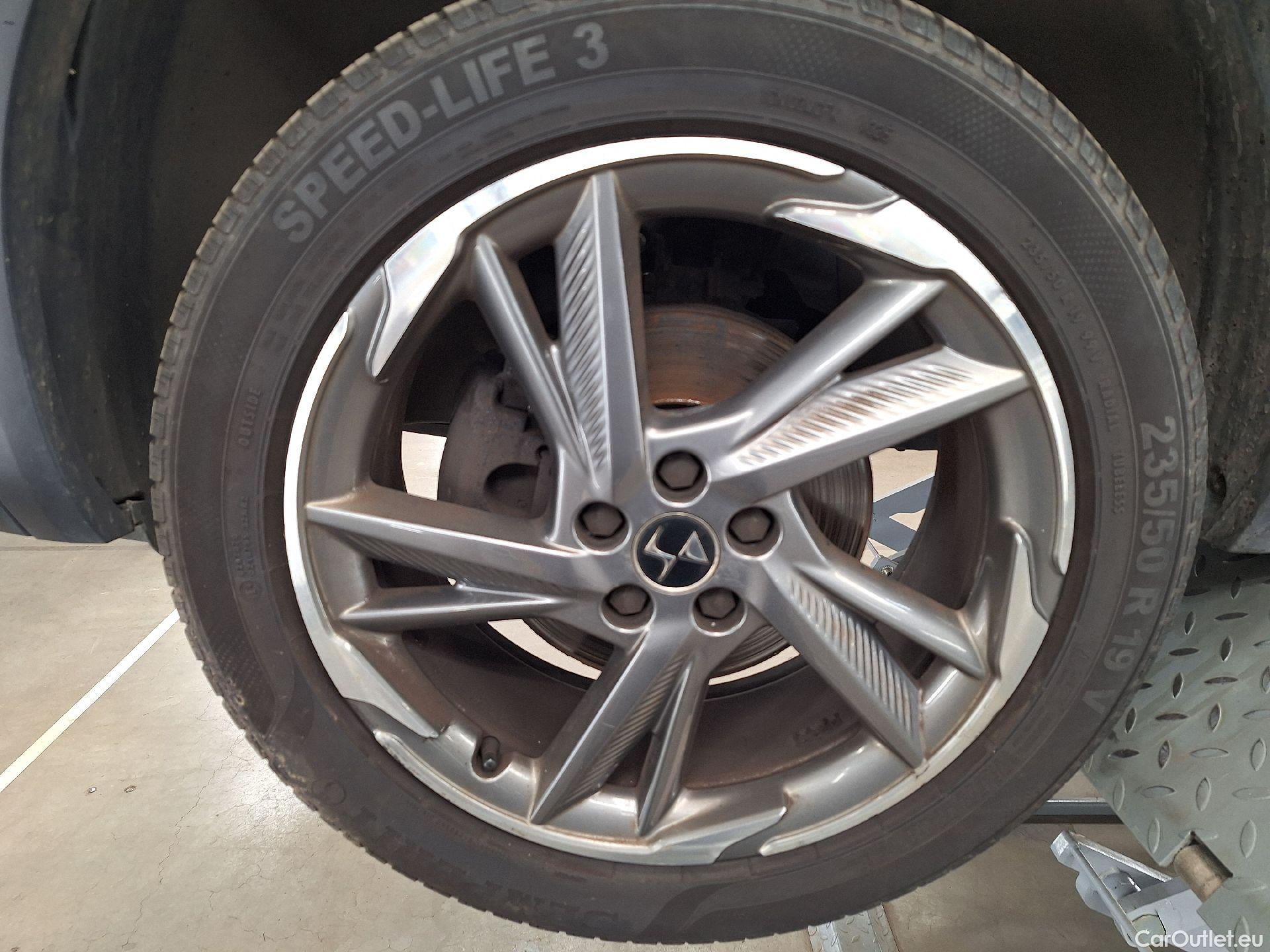  DS  DS7 DS,  CB '17,  1.5BHDI 130 So Chic Aut. #21