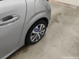  Peugeot  208 Peugeot  1.2 PureTech 100 MAN6 S&S €6.3 Active 5d #94