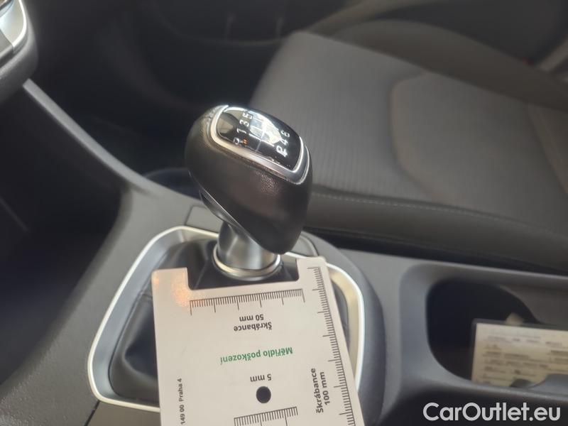  Hyundai  i30  (PD)(01.2017  ->)  kom.1.0TGDI 120 Comfort #15
