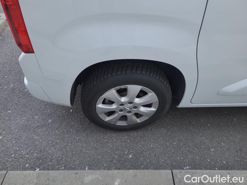  Opel  Combo  Life (E)  (2018) Com.L.1.5D 96 Elegance Plus 5d #16