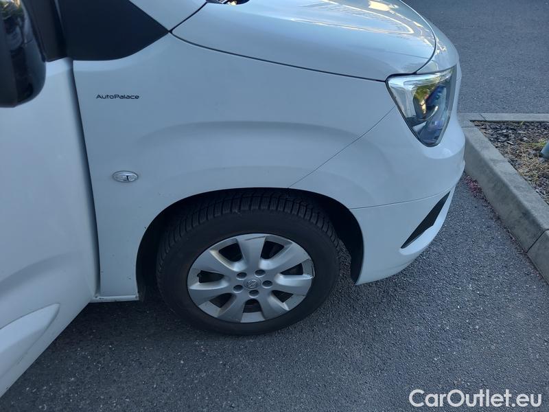  Opel  Combo  Life (E)  (2018) Com.L.1.5D 96 Elegance Plus 5d #24