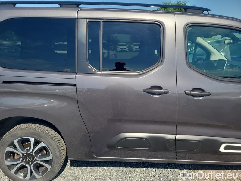  Citroen  Berlingo   (07.2018->) Berl.MS 1.5BHDi 130 Sh.XL 7S #15