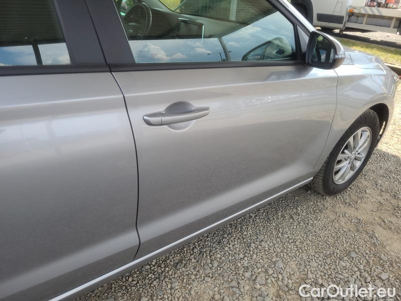  Hyundai  i30  (PD)(01.2017  ->)  kom.1.0TGDI 120 Comfort #3