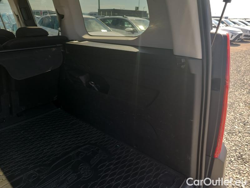  Citroen  Berlingo   (07.2018->) Berl.MS 1.5BHDi 130 Sh.XL 7S #10