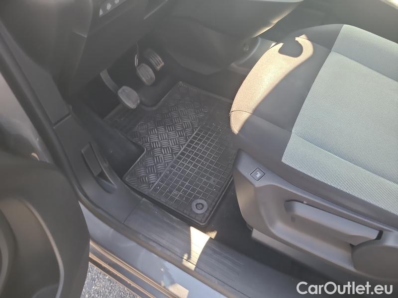  Citroen  Berlingo   (07.2018->) Berl.MS 1.5BHDi 130 Sh.XL 7S #3