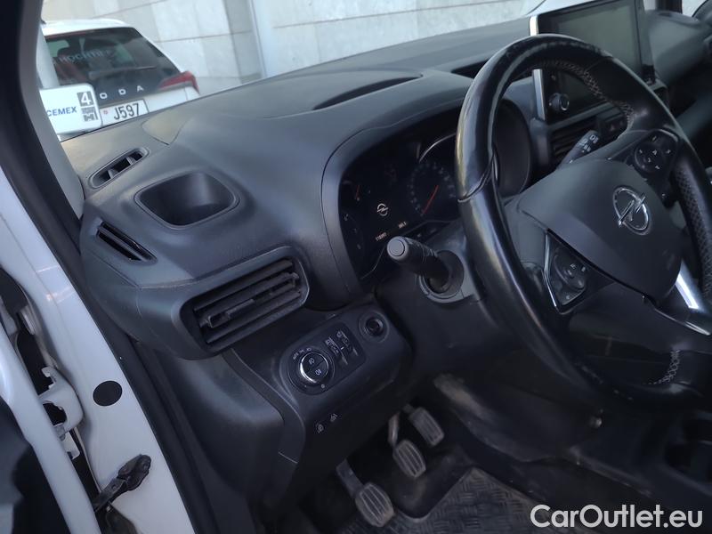  Opel  Combo  Life (E)  (2018) Com.L.1.5D 96 Elegance Plus 5d #7