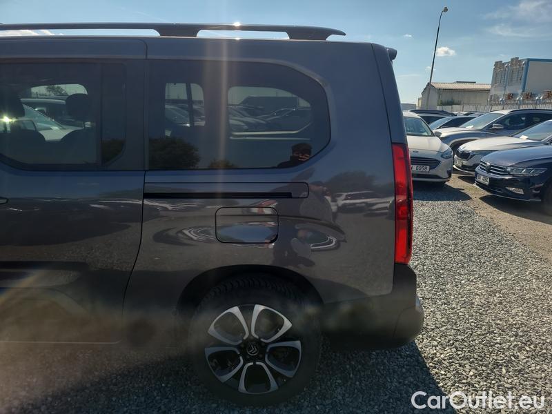  Citroen  Berlingo   (07.2018->) Berl.MS 1.5BHDi 130 Sh.XL 7S #20