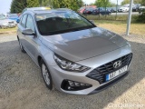 i30