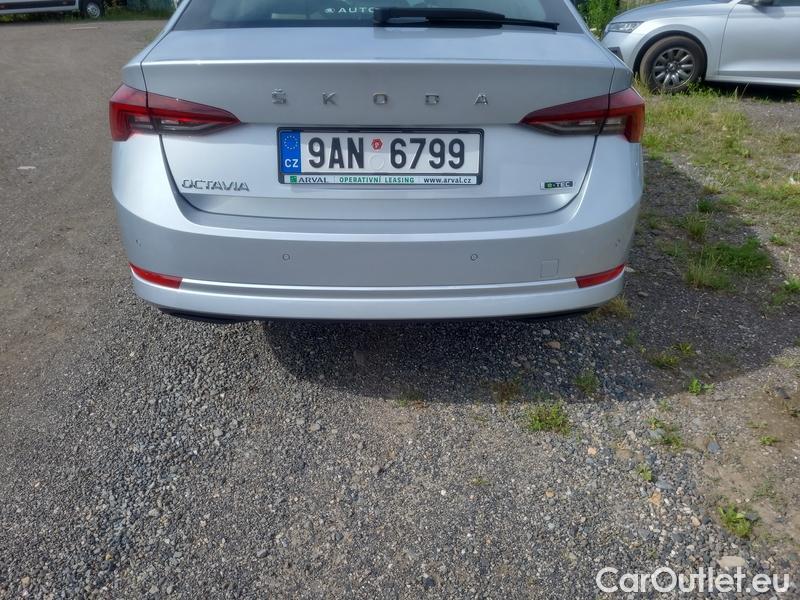  Skoda  Octavia  Lim. (NX3)(2020) Oct.1.5 e-TEC 110 Style AT #10