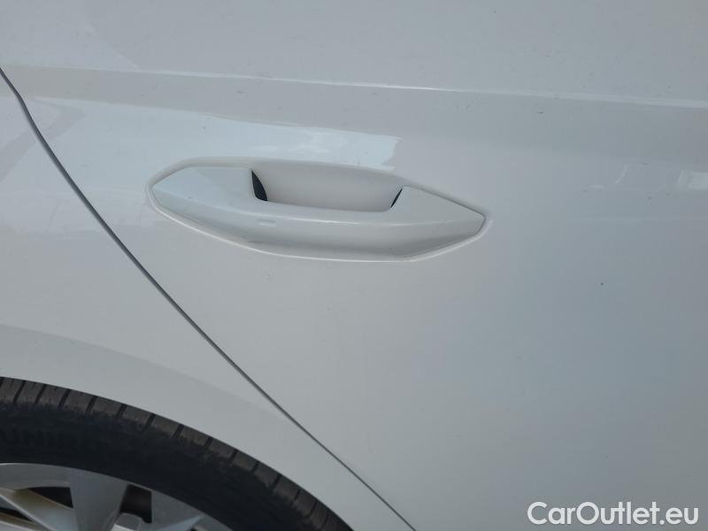  Skoda  Octavia  Combi (NX3)(2020) Oct.com.1.4TSI 150 Ambition AT #23