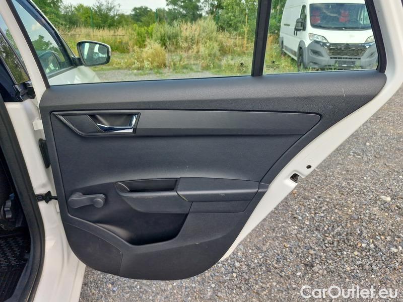  Skoda  Fabia  (PJ3) (2021) Com.1.0TSI 70 Ambition 5d #19