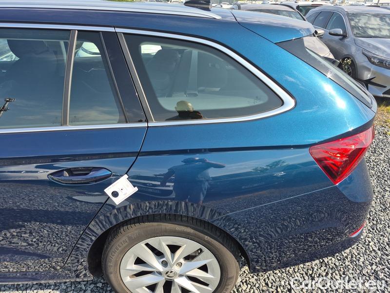  Skoda  Octavia  Combi (NX3)(2020) Oct.Combi 1.5TSI 110 Style #17