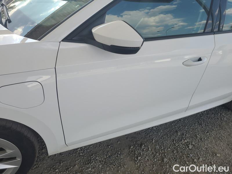  Skoda  Octavia  Combi (NX3)(2020) Oct.com.1.4TSI 150 Ambition AT #3