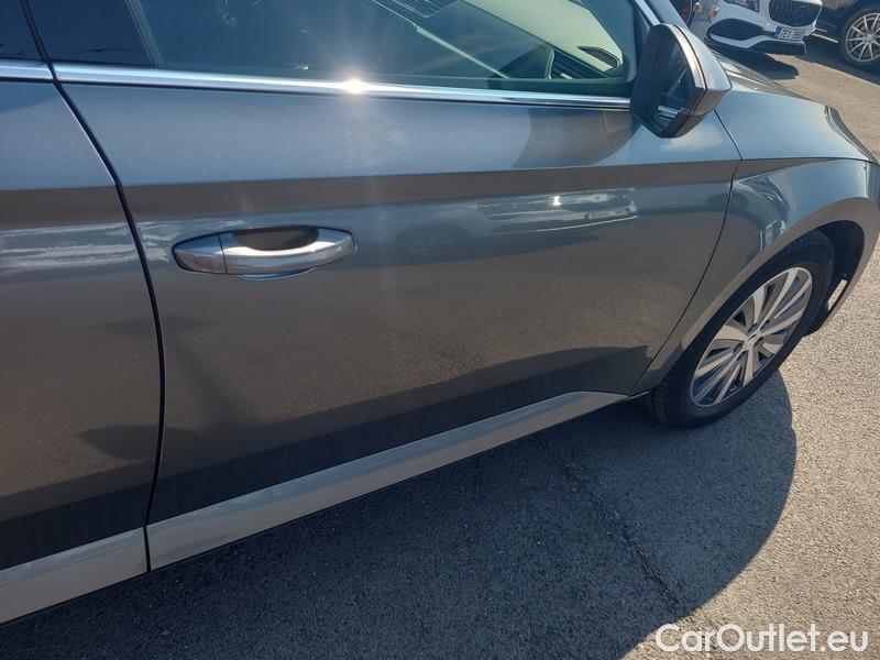  Skoda  Superb  (3V3)(2015) Supe.FL2.0TDI 110 Style #10