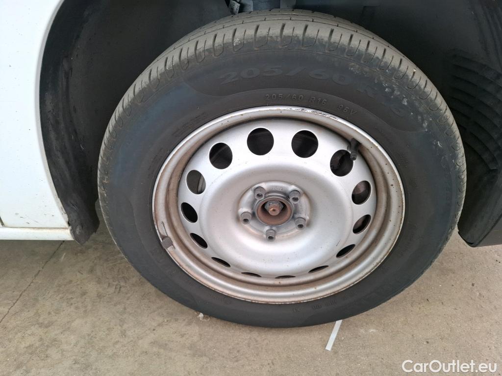  Citroen  Berlingo  Fourgon Club M 1000 1.2 PureTech 130CV BVA8 E6d #7