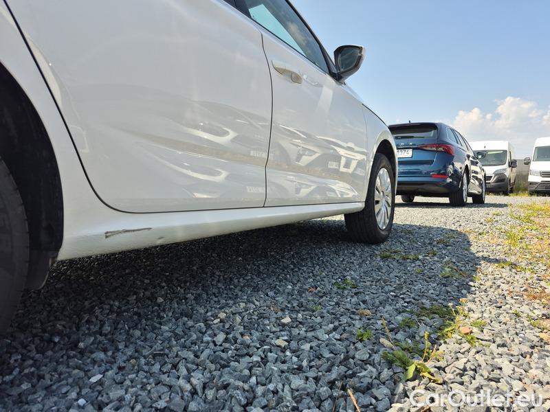  Skoda  KAMIQ -SUV (NW4) (2019)  1.0TSI 70 Ambition #13