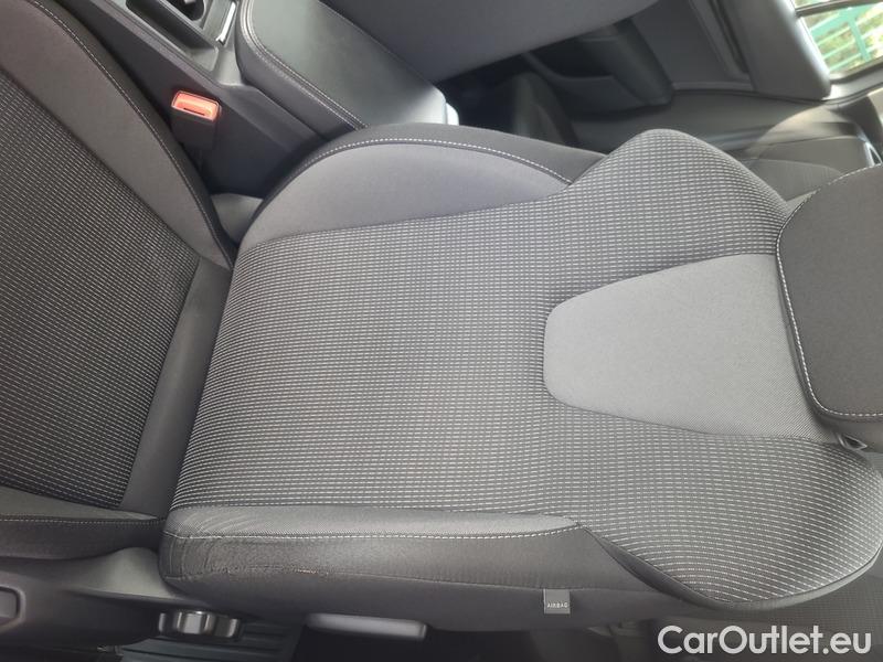  Skoda  Octavia  Combi (NX3)(2020) Oct.C.2.0TDI 110 4x4 Ambit AT #8