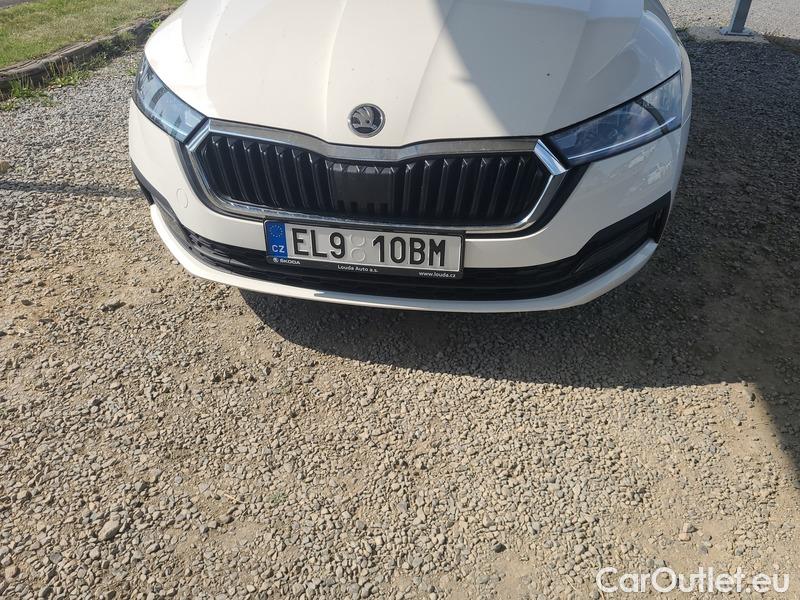  Skoda  Octavia  Combi (NX3)(2020) Oct.com.1.4TSI 150 Ambition AT #2
