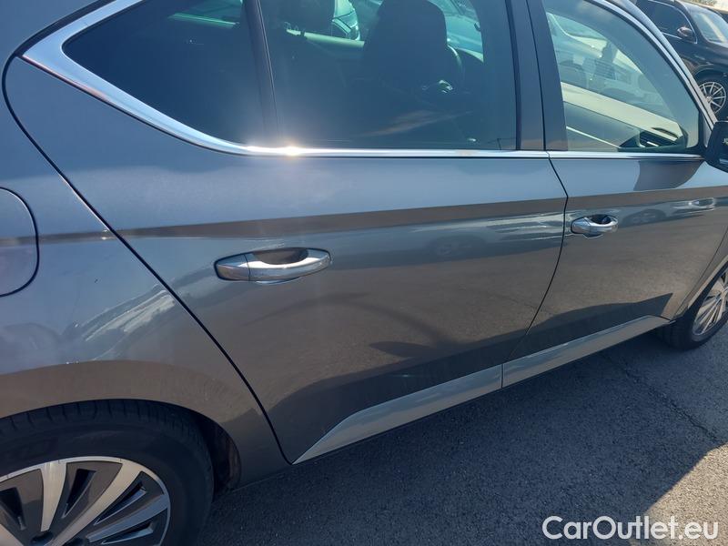  Skoda  Superb  (3V3)(2015) Supe.FL2.0TDI 110 Style #9