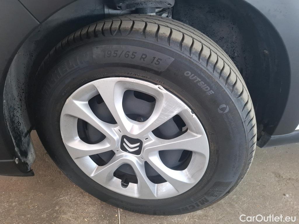  Citroen  C3  Feel 1.2 PureTech 80CV BVM5 E6 #1