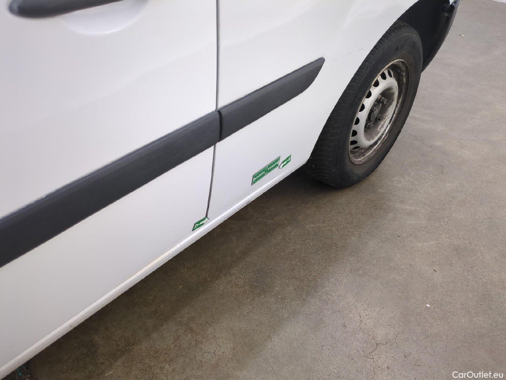  Renault  Kangoo  Express Compact Extra (Série Spéciale) 1.5 dCi 90CV BVM5 E6 #83