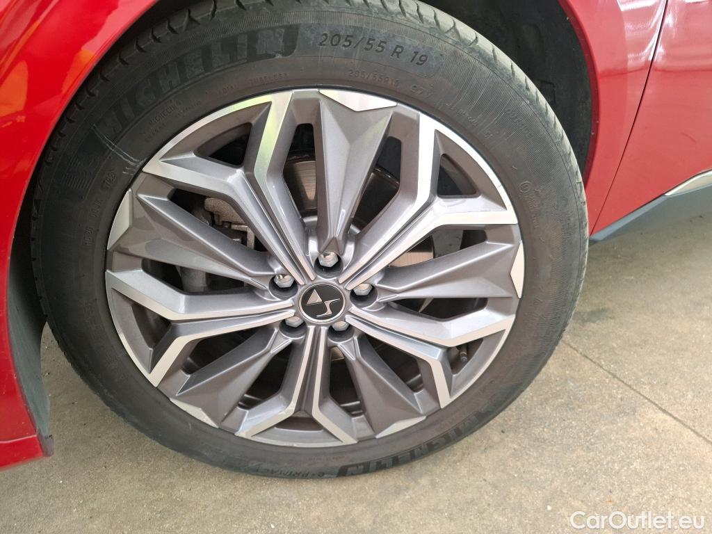  DS  DS4 DS DS 4 / 2021 / 5P / Berline E-TENSE 225 TROCADERO AUTO #1